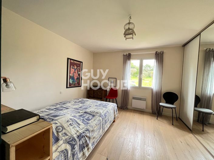 Image No.8-4 Bed House for sale