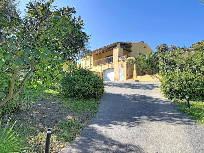 Image No.29-4 Bed House for sale