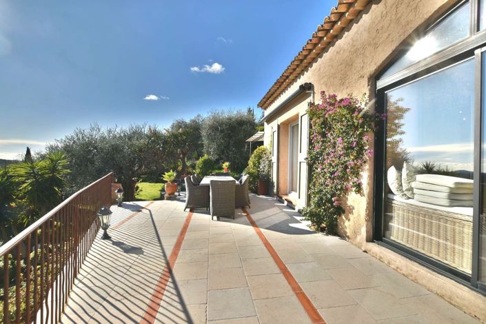 Image No.10-4 Bed House for sale