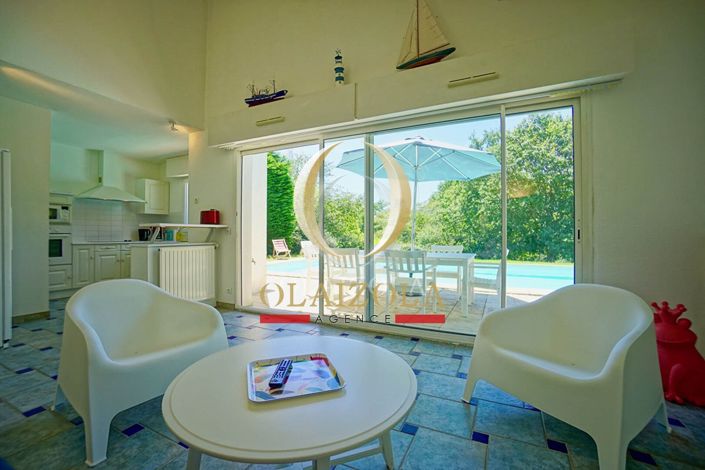 Image No.5-4 Bed House for sale
