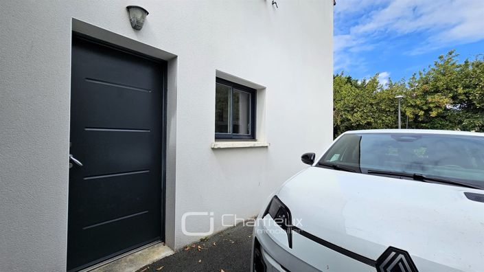 Image No.14-4 Bed House for sale