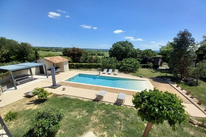 Image No.2-4 Bed House for sale