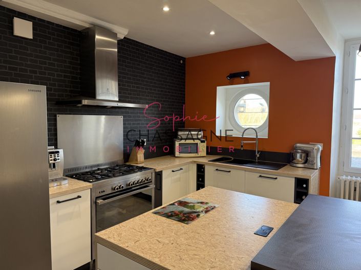 Image No.11-4 Bed House for sale