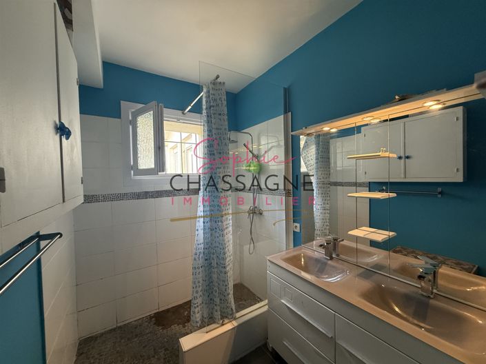 Image No.16-4 Bed House for sale