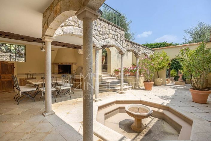 Image No.12-6 Bed House for sale