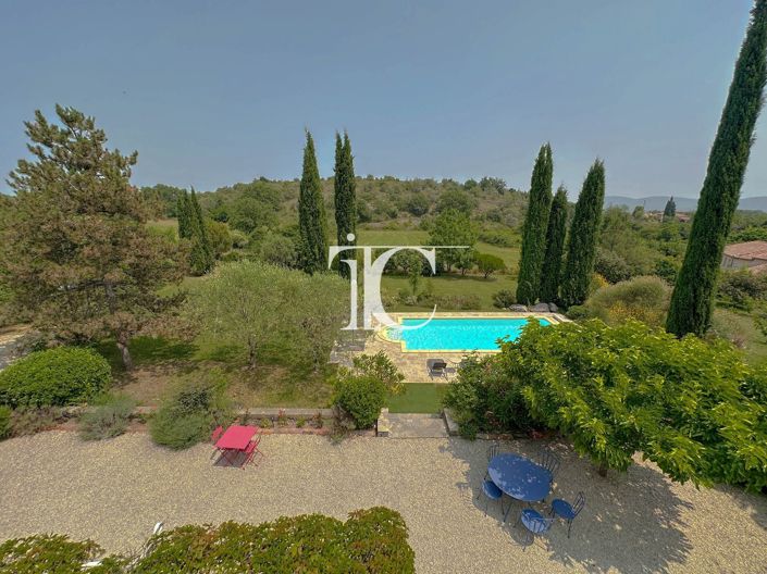 Image No.14-6 Bed House for sale