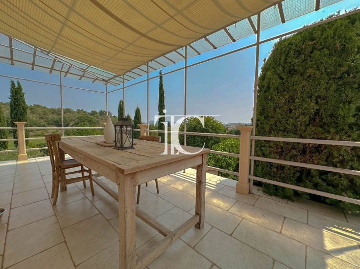 Image No.15-6 Bed House for sale