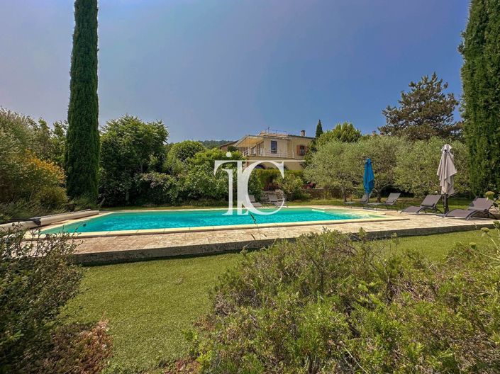 Image No.18-6 Bed House for sale