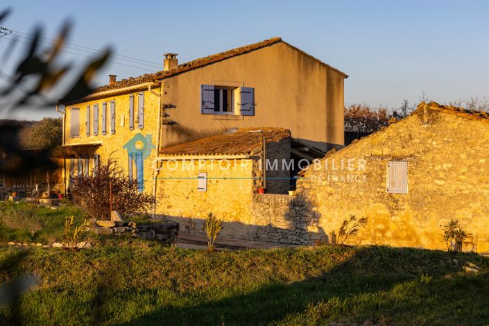 Image No.4-5 Bed House for sale