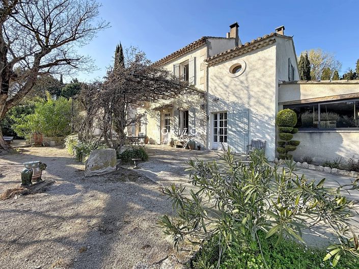Image No.4-8 Bed Property for sale