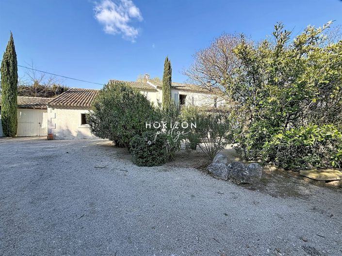 Image No.8-8 Bed Property for sale