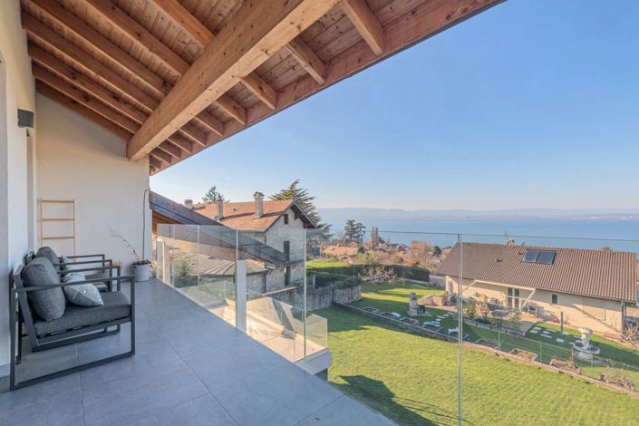 Image No.9-6 Bed House for sale