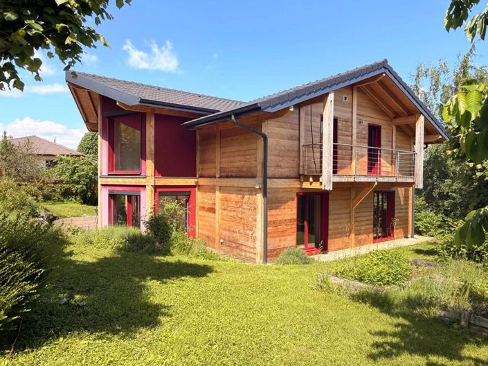 Image No.8-6 Bed House for sale