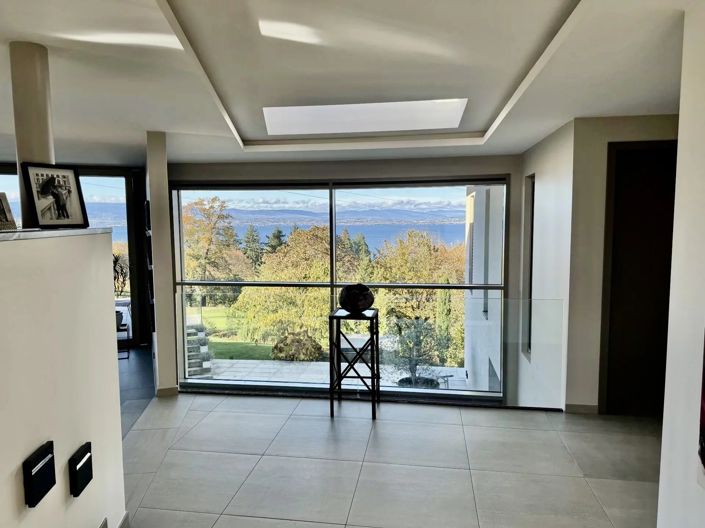 Image No.18-3 Bed House for sale