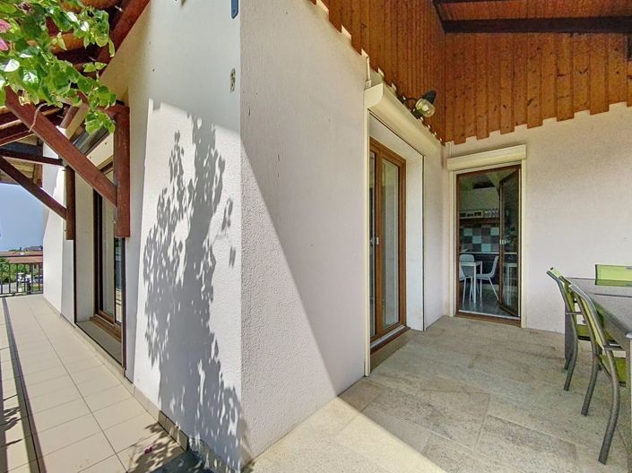 Image No.4-5 Bed House for sale