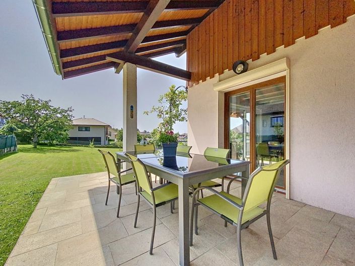Image No.5-5 Bed House for sale