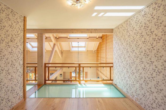 Image No.5-6 Bed House for sale