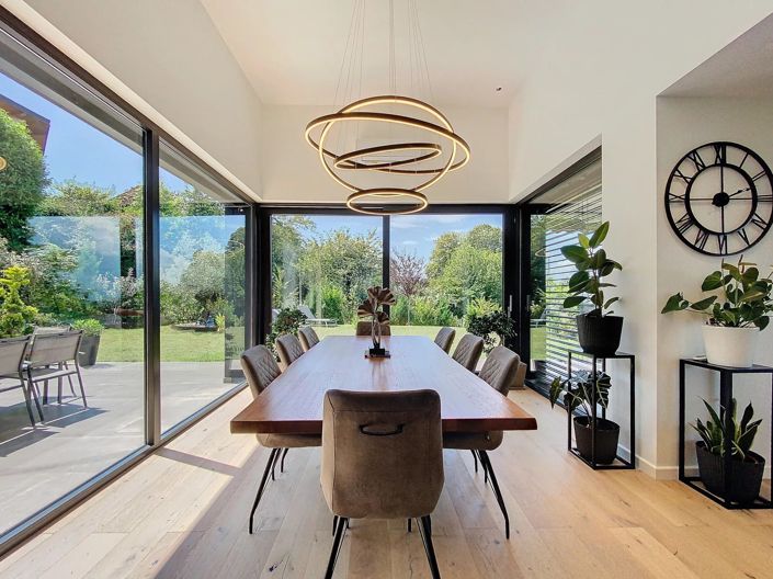 Image No.3-5 Bed House for sale