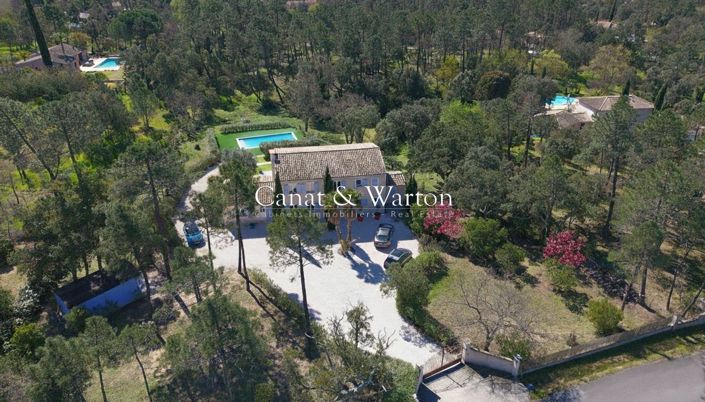 Image No.4-5 Bed Property for sale