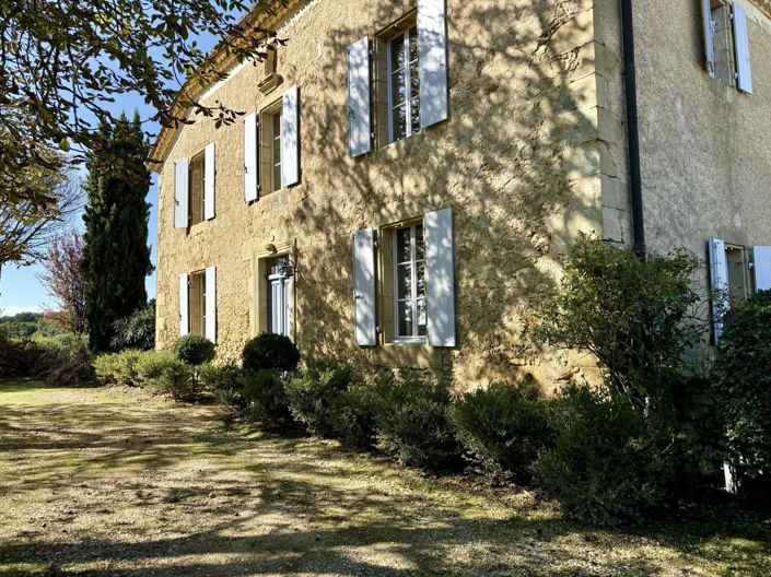 Image No.37-6 Bed House for sale
