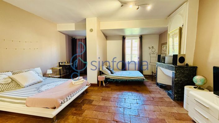 Image No.10-4 Bed House for sale