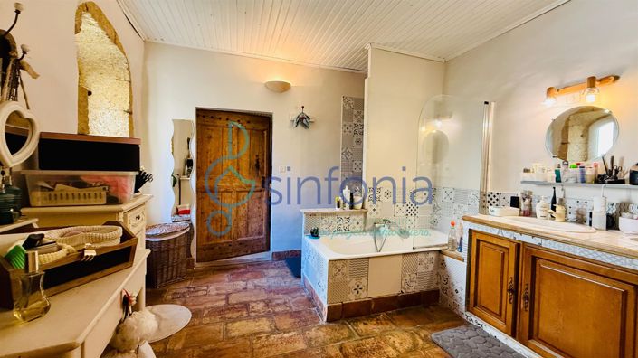 Image No.11-4 Bed House for sale