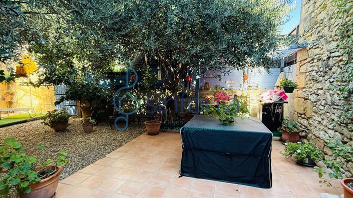 Image No.19-4 Bed House for sale