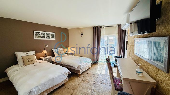 Image No.9-4 Bed House for sale