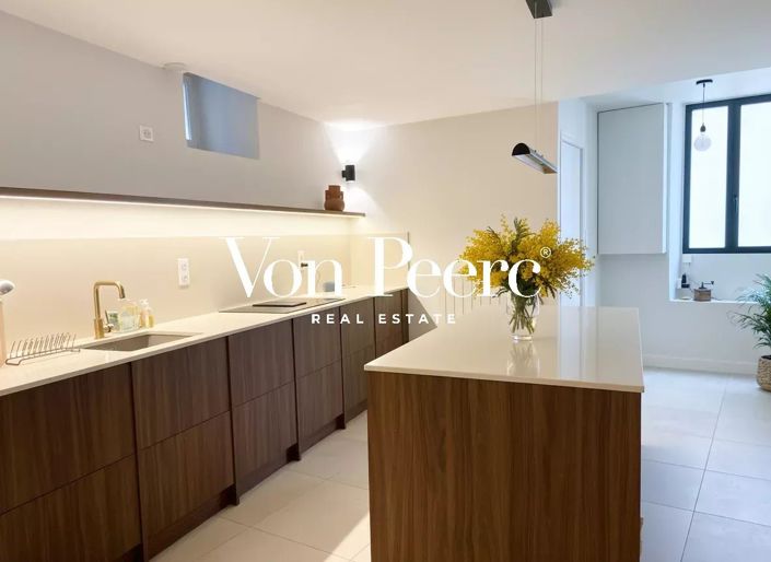 Image No.2-4 Bed House for sale
