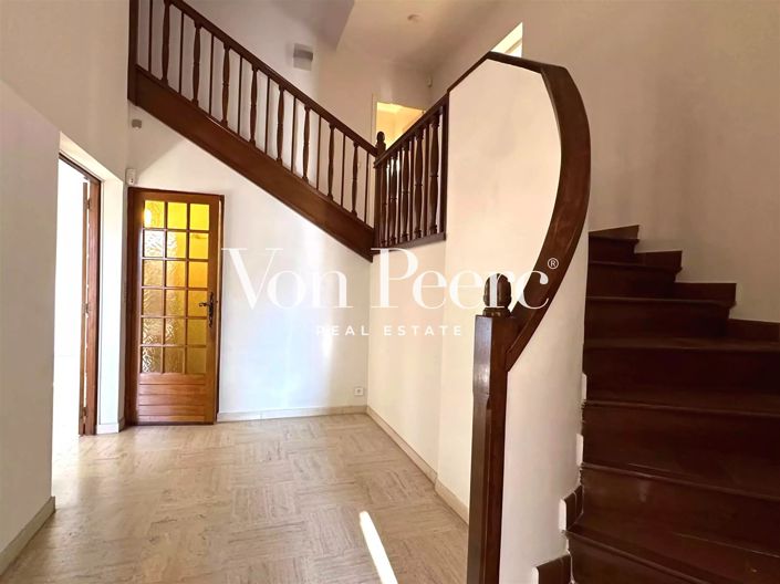 Image No.3-4 Bed House for sale