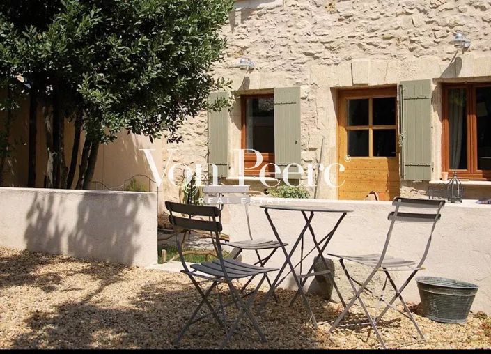 Image No.7-8 Bed Apartment for sale