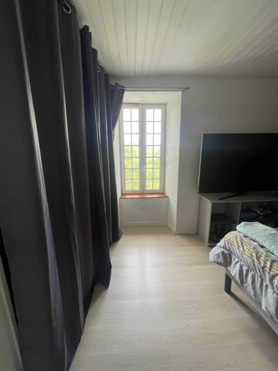 Image No.14-4 Bed House for sale