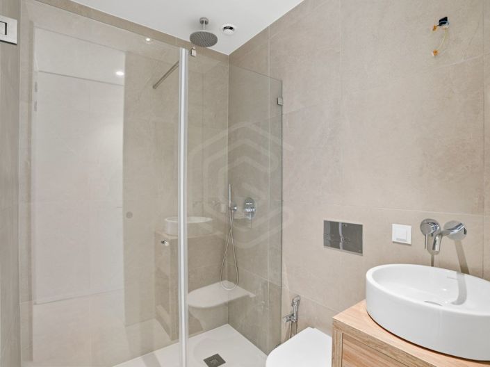 Image No.14-3 Bed Apartment for sale