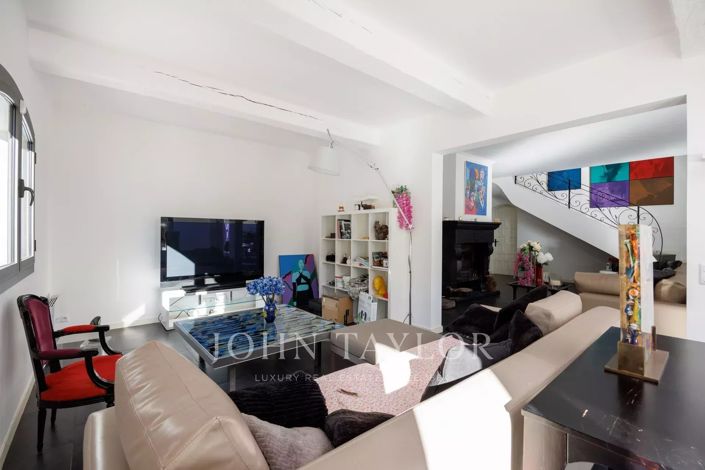 Image No.7-4 Bed House for sale