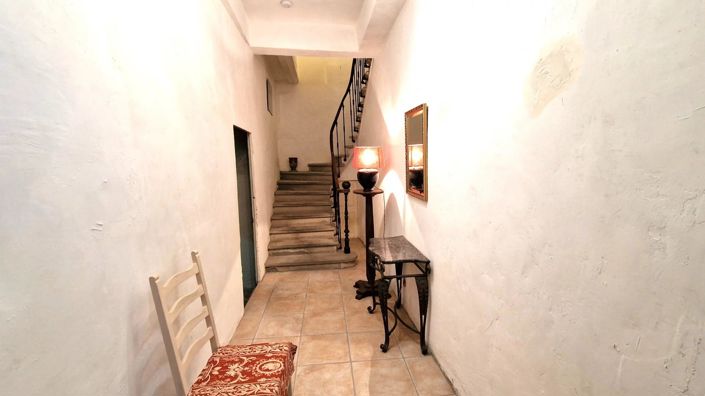 Image No.7-3 Bed House for sale