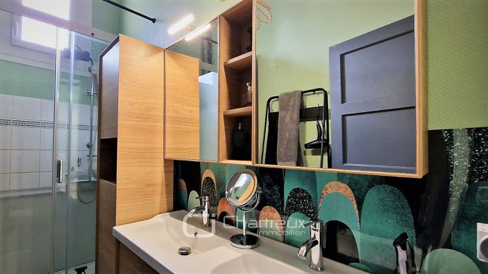 Image No.10-3 Bed Apartment for sale