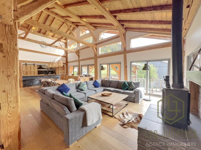 Image No.5-10 Bed House for sale