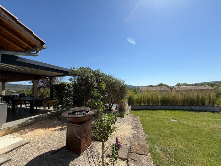 Image No.8-4 Bed House for sale