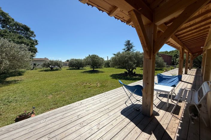 Image No.8-5 Bed House for sale