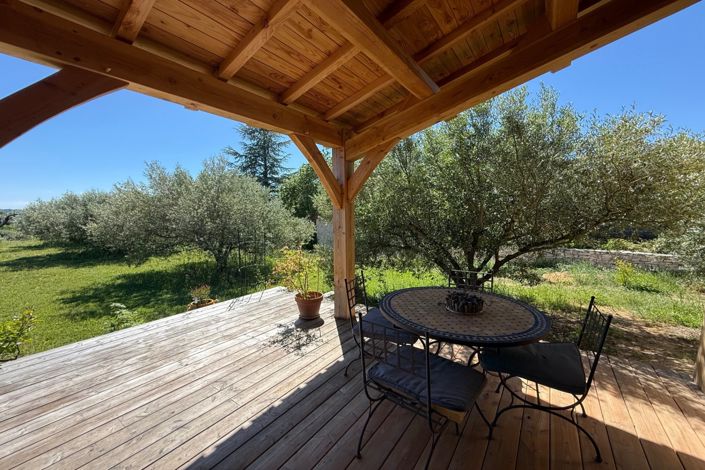 Image No.9-5 Bed House for sale