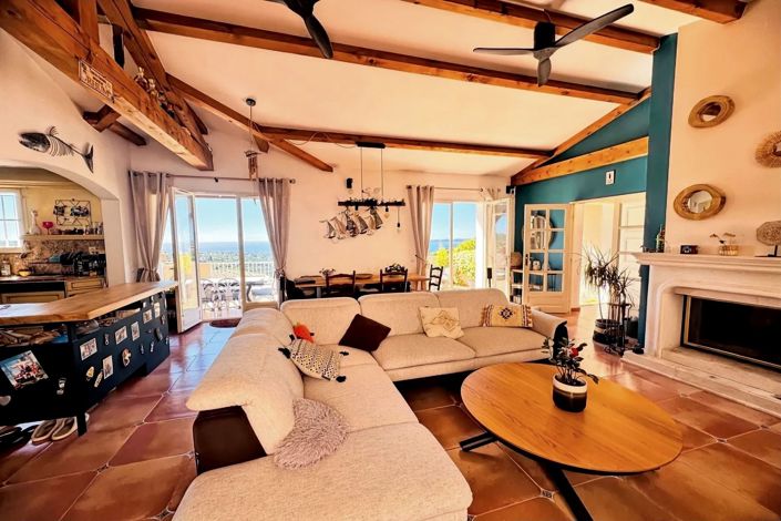 Image No.4-3 Bed House for sale