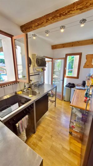 Image No.5-2 Bed House for sale