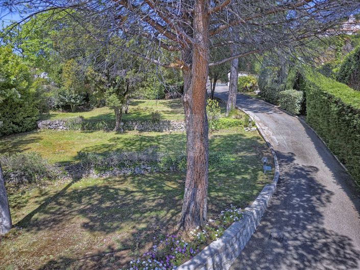 Image No.22-4 Bed House for sale