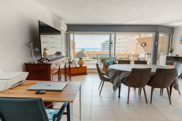 Image No.10-3 Bed Apartment for sale