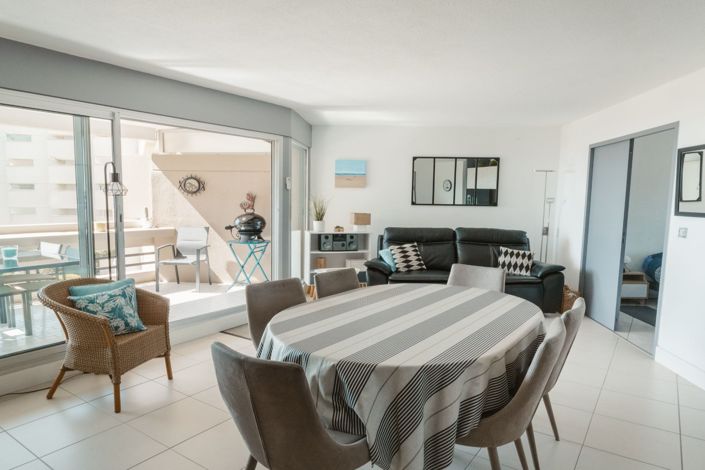 Image No.2-3 Bed Apartment for sale