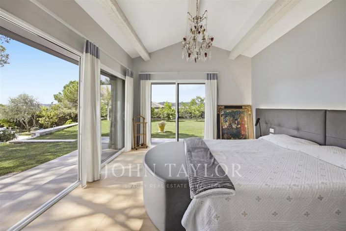 Image No.14-4 Bed House for sale