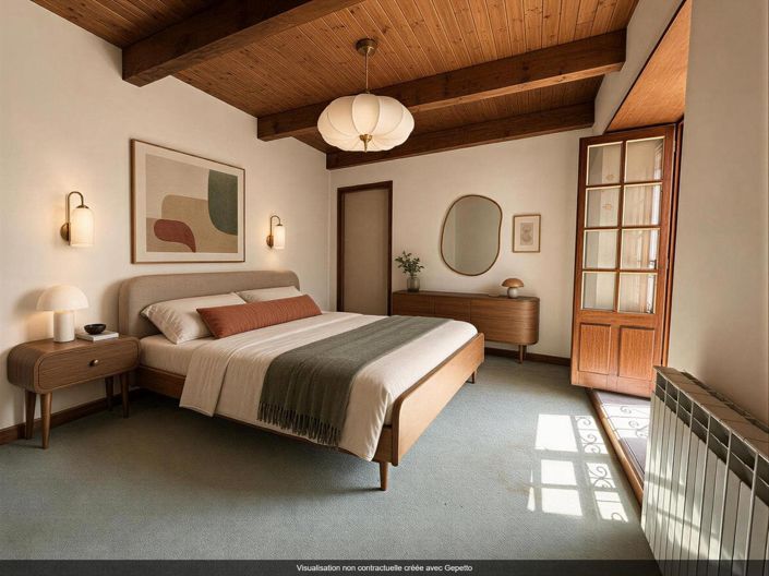 Image No.10-6 Bed House for sale