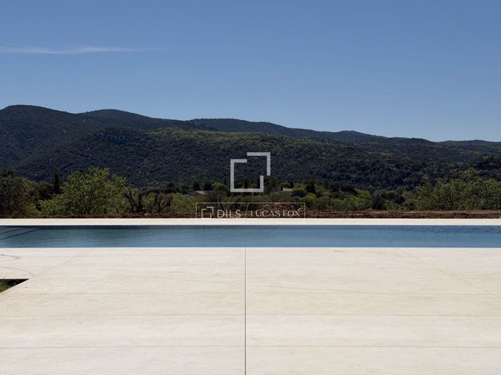 Image No.36-5 Bed House for sale