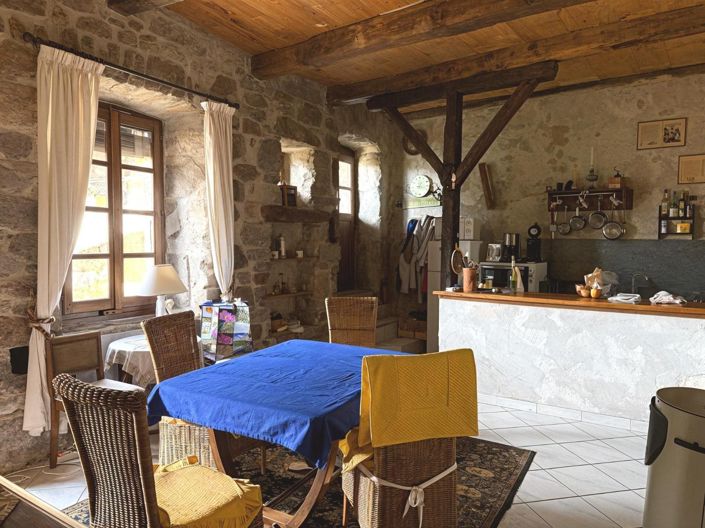 Image No.17-3 Bed House for sale