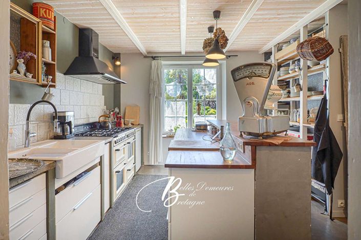 Image No.7-4 Bed House for sale